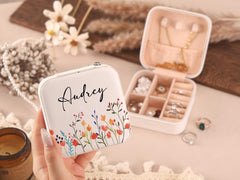 Personalized Name Jewelry Box for Bridesmaids, Travel Jewelry Box, Bridesmaid Gifts,Gifts for Her,Wedding Bridesmaid Gifts, Girlfriend Gift