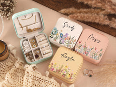 Personalized Name Jewelry Box for Bridesmaids, Travel Jewelry Box, Bridesmaid Gifts,Gifts for Her,Wedding Bridesmaid Gifts, Girlfriend Gift