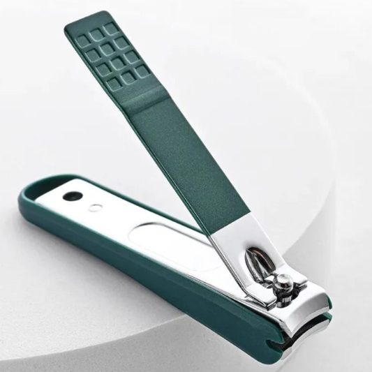 Customized Portable Manicure & Pedicure Grooming Kit – Personalised Nail Care Set with Name | Travel-Friendly Nail Cutter Set for Men & Women